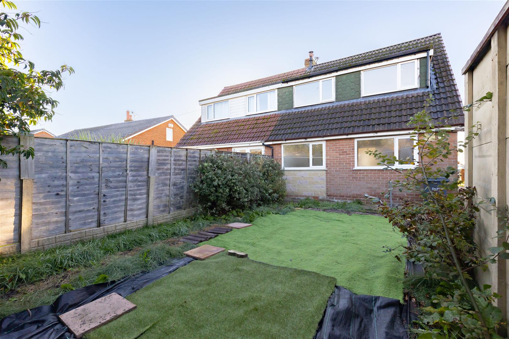3 bed property in Yew Tree Avenue, Chorley
